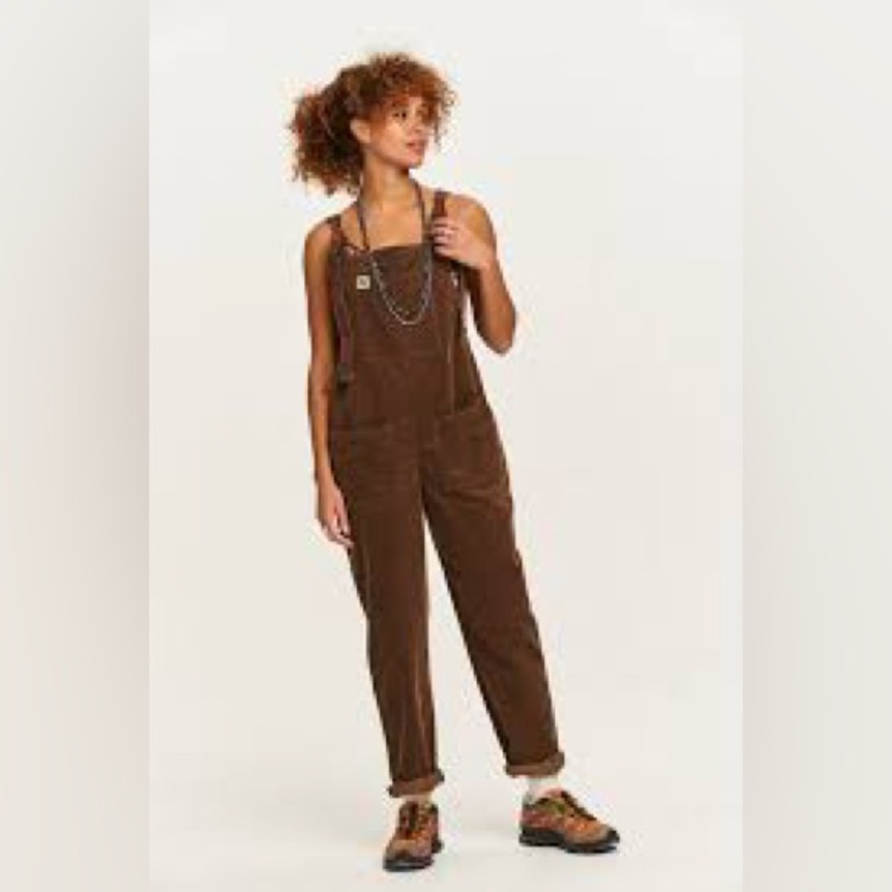 Worn once Lucy and Yak corduroy dungarees/overalls in brown, size 6R